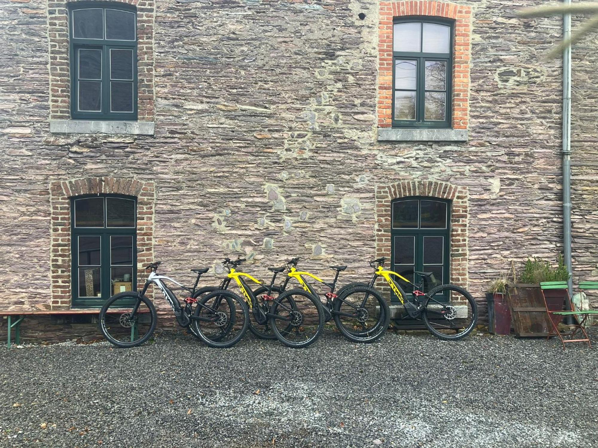 B&B Ferme1883 Lierneux 外观 照片